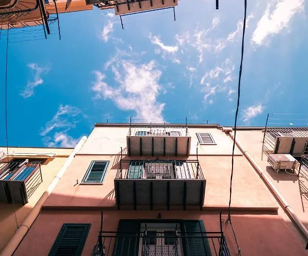 Estate Πανσιόν Cefalù